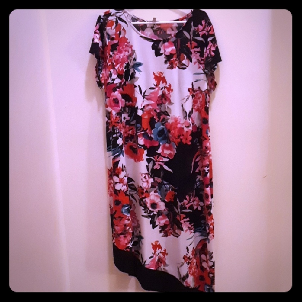 Floral print, short sleeve dress